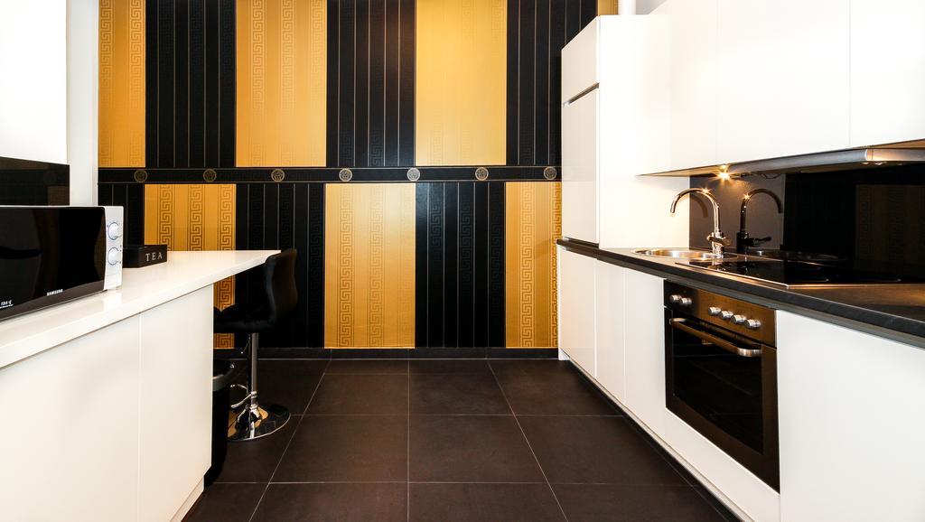 Abieshomes Serviced Apartments - Downtown Виена Екстериор снимка