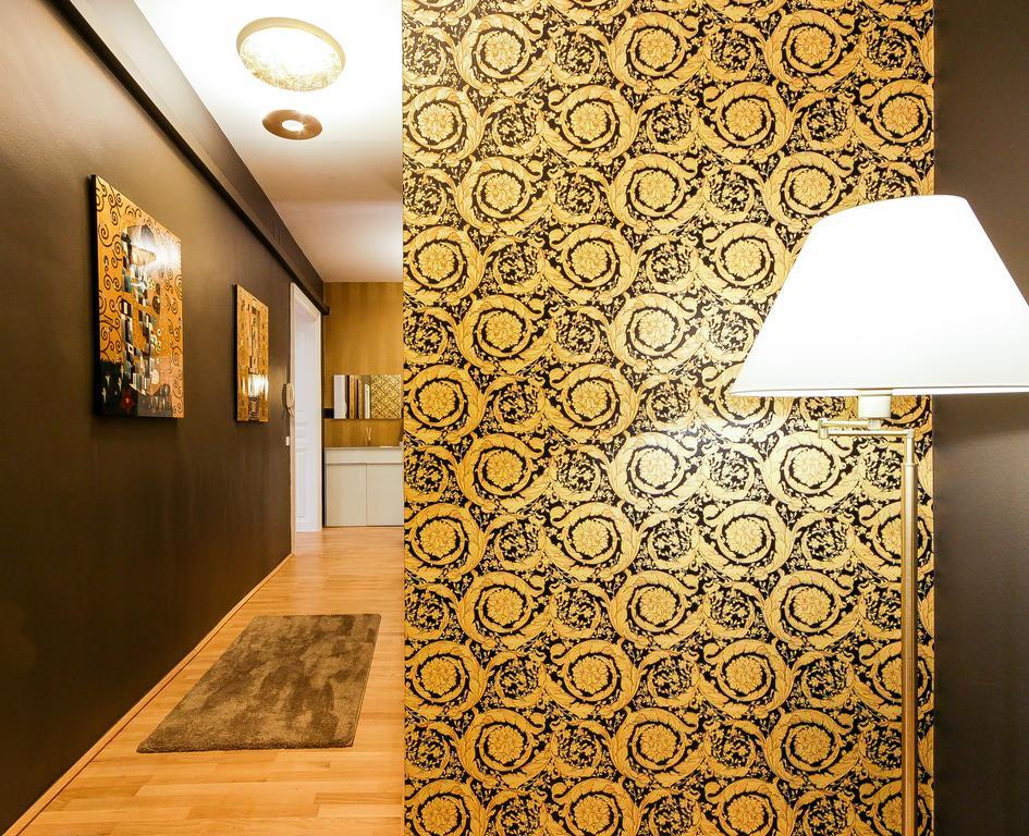Abieshomes Serviced Apartments - Downtown Виена Екстериор снимка