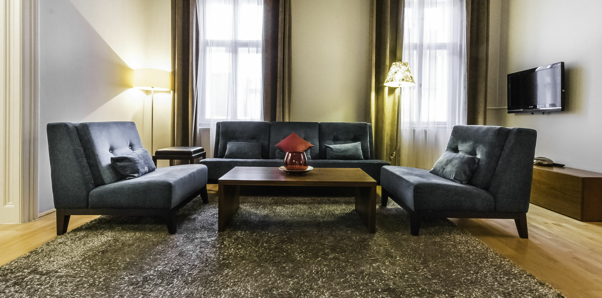 Abieshomes Serviced Apartments - Downtown Виена Екстериор снимка